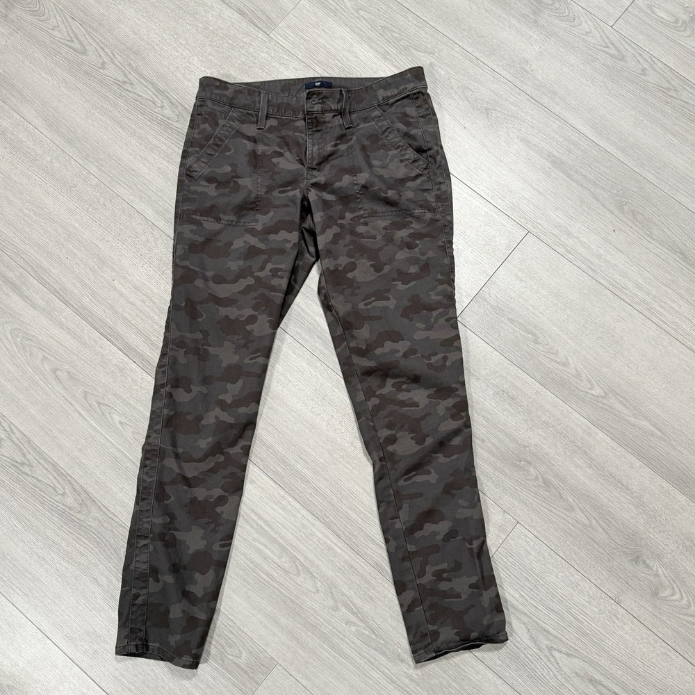 Gap Camo True Skinny Ankle Size 6
